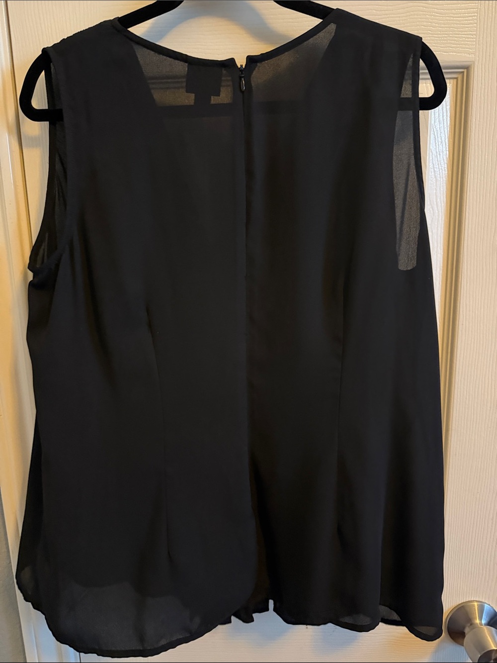 Worthington Black Pleated Wrap-Style Sleeveless Camisole *Very good condition* - Picture 6 of 7
